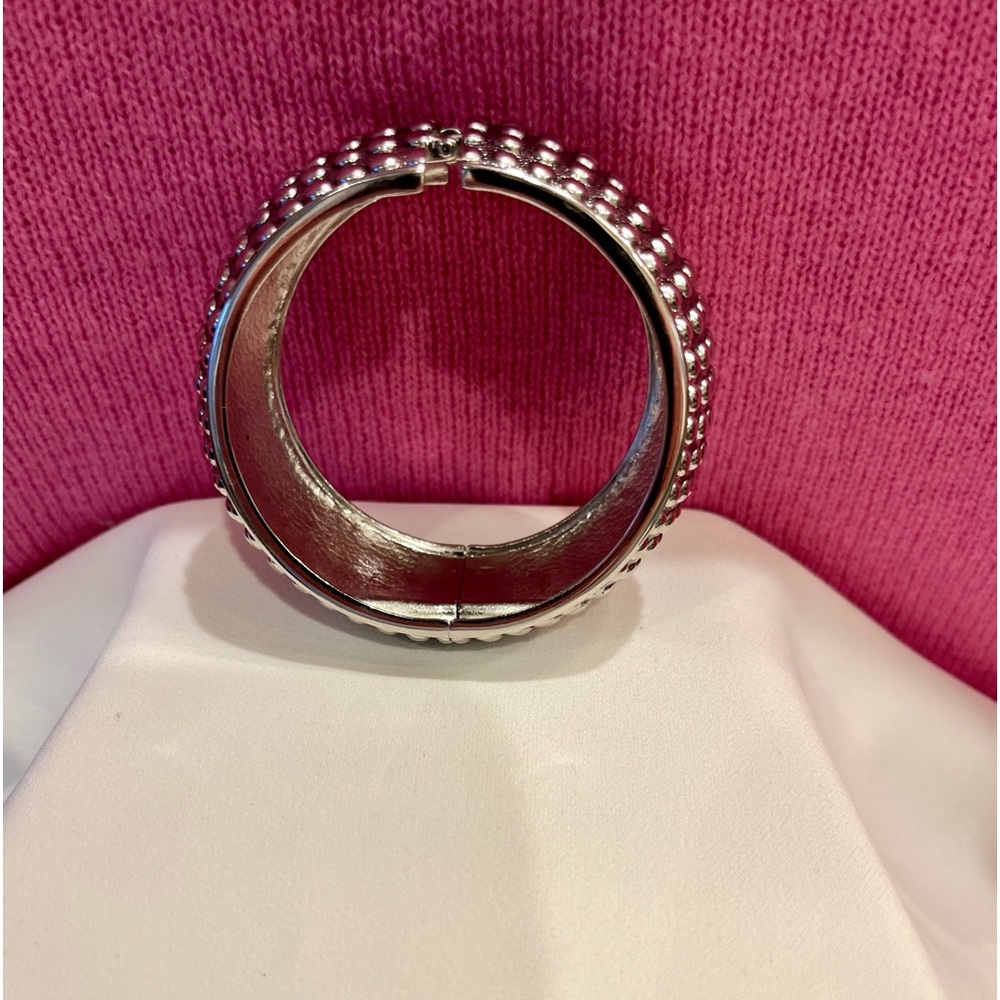 Vintage Silver Plate Bangle Bracelet - Picture 2 of 16